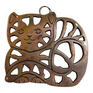 Vintage 99 Cast Iron Cat Shaped Trivet Intricate Cutout Design Hanging Ring SEE